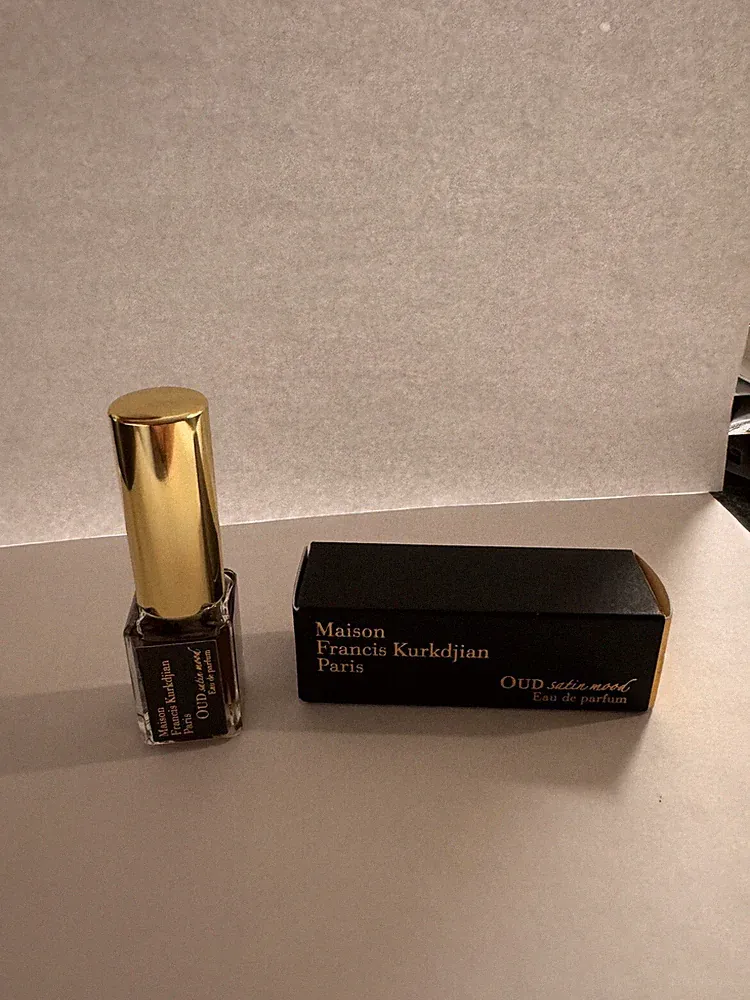 OUD SATIN MOOD Eau De Parfum - 5Ml 0.17 Fl Oz Travel Refillable